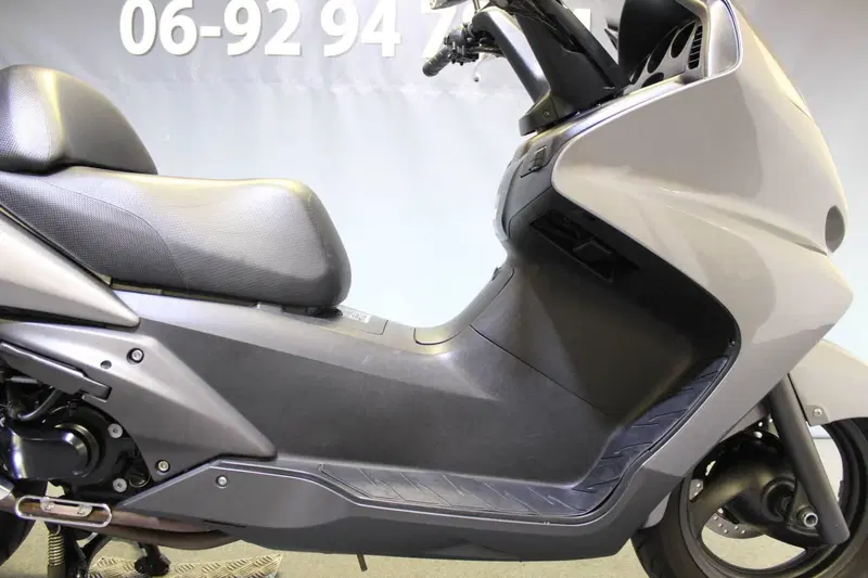 Honda Silver Wing 400 (2006 - 09) (9)