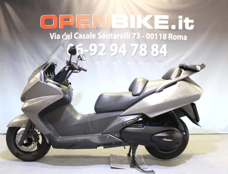 Honda Silver Wing 400 (2006 - 09) (2)