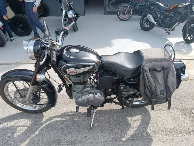 Royal Enfield Bullet 500 EFI STD - Entry Level (2017 - 20) (4)