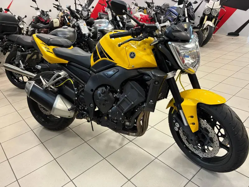 Yamaha FZ1 (2006 - 16) (2)