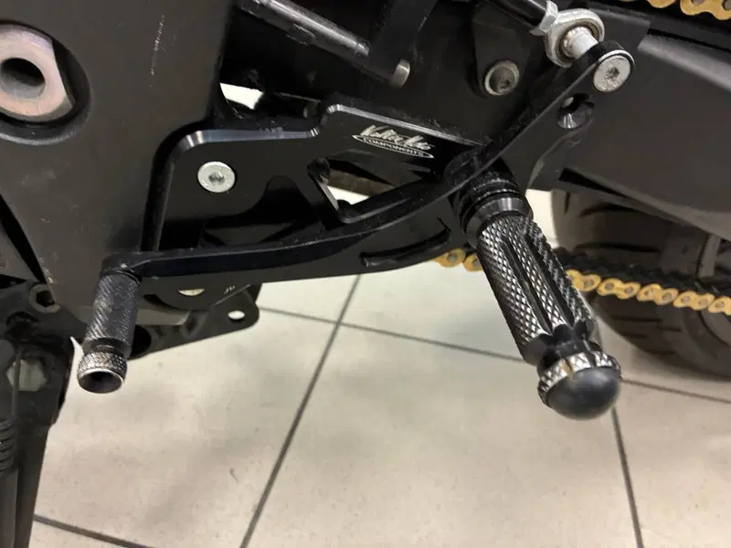 Yamaha FZ1 (2006 - 16) (8)