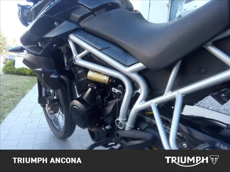 Triumph Tiger 800 XC (2011 - 12) (2)