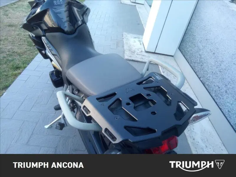 Triumph Tiger 800 XC (2011 - 12) (4)
