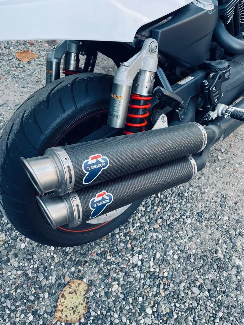 Harley-Davidson 1200 XR X (2010 - 12) (8)