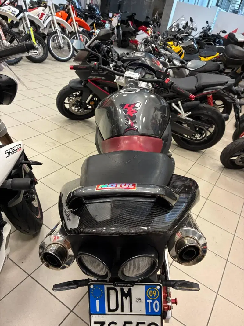 Suzuki GSX R 600 (2008 - 10) (8)