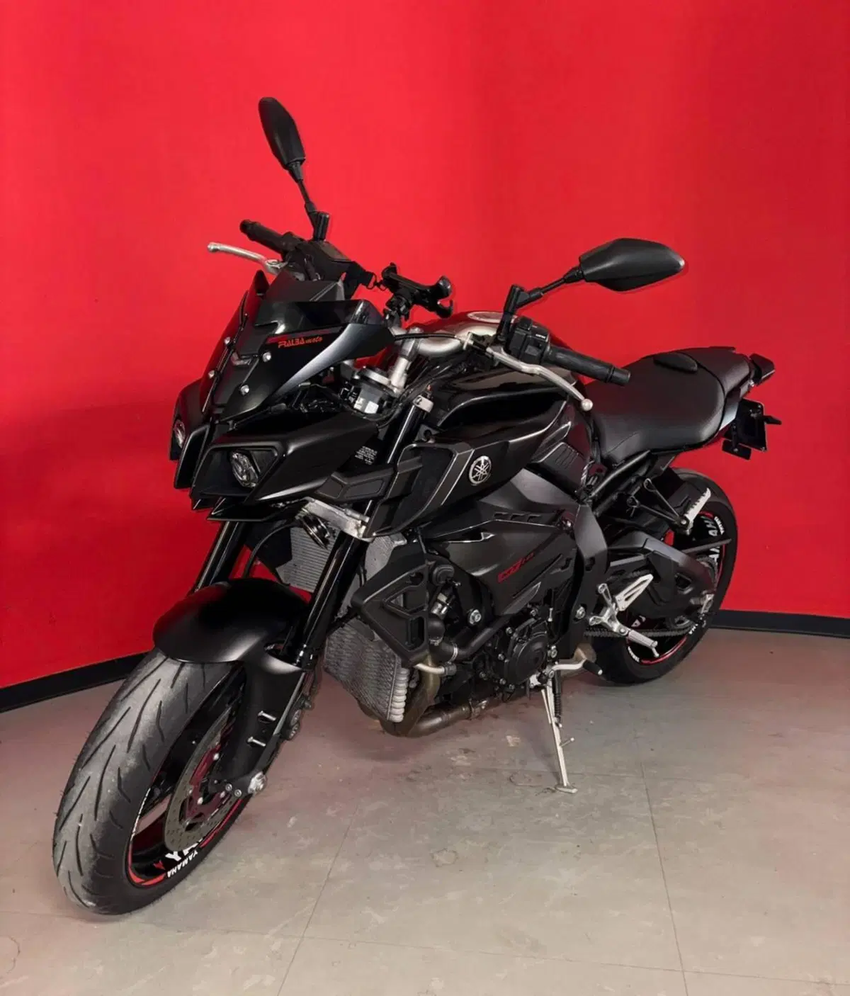 Yamaha MT-10 (2017 - 20) (4)