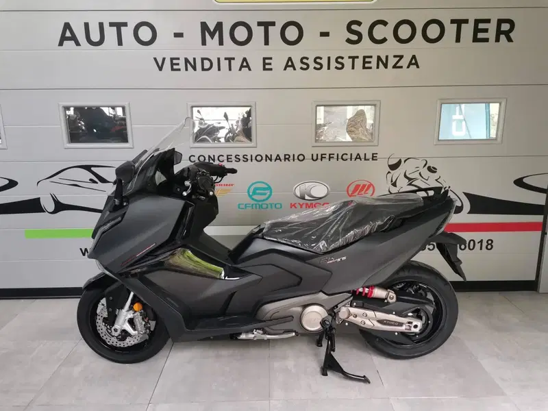 Kymco AK 575 Premium (2025 - 26) (4)