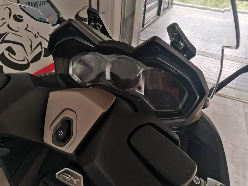 Kymco AK 575 Premium (2025 - 26) (5)