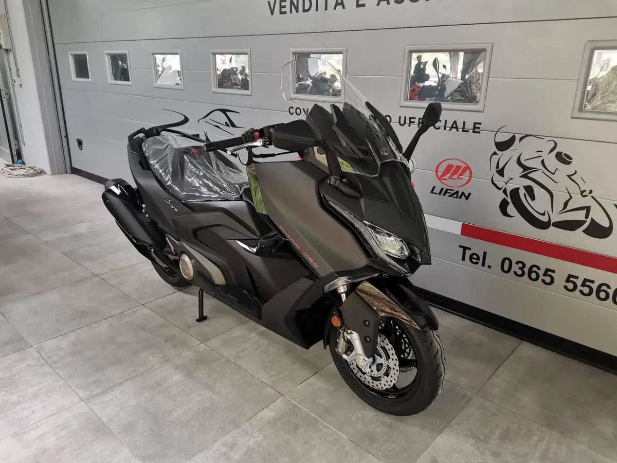 Kymco AK 575 Premium (2025 - 26) (16)