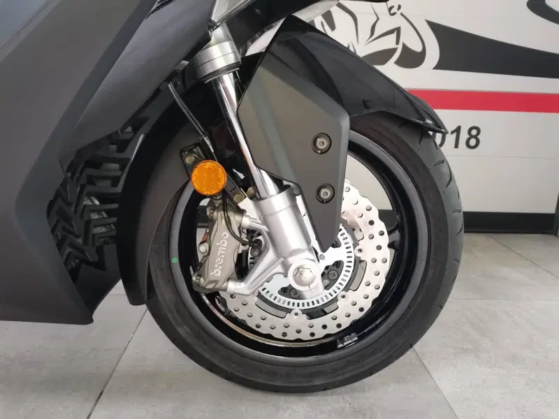 Kymco AK 575 Premium (2025 - 26) (19)