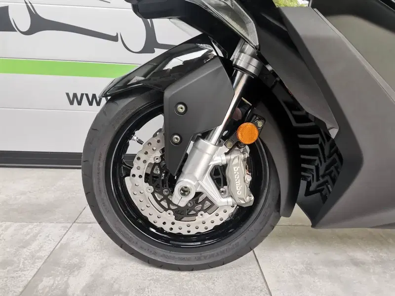 Kymco AK 575 Premium (2025 - 26) (20)