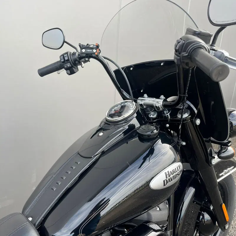 Harley-Davidson Heritage Classic (2021 - 24) (17)