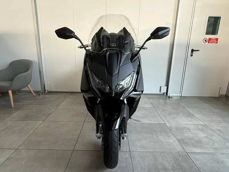 Kymco AK 575 Premium (2025 - 26) (13)