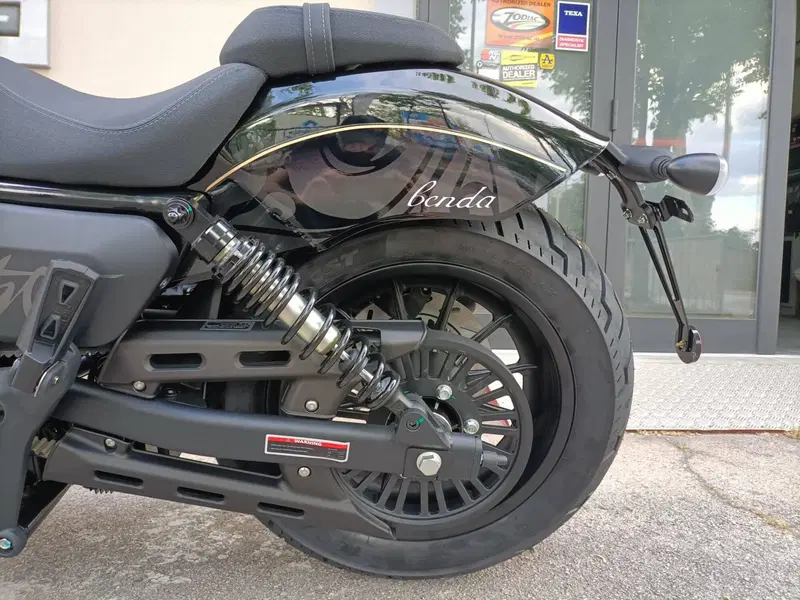 Benda Motorcycles Chinchilla 500 V2 (2025 - 26) (4)