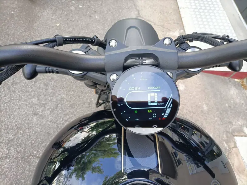 Benda Motorcycles Chinchilla 500 V2 (2025 - 26) (7)