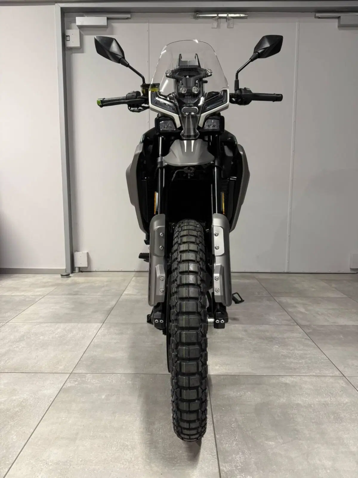 Moto Morini Allthrike 450 (2025 - 26) (9)