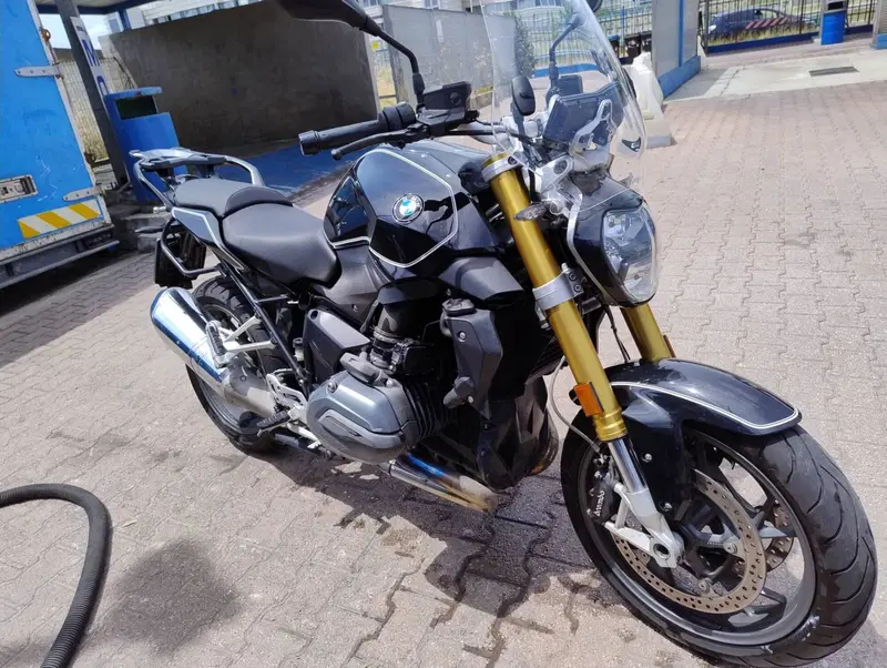Bmw R 1200 R Black Edition (2017 - 18) (2)