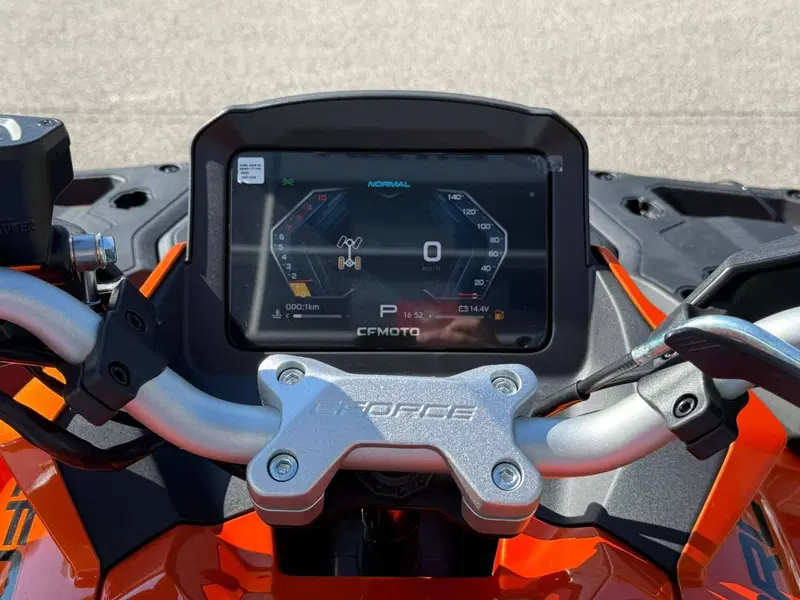 CFMOTO CFORCE 850XC Passo Lungo (2023 - 26) (14)