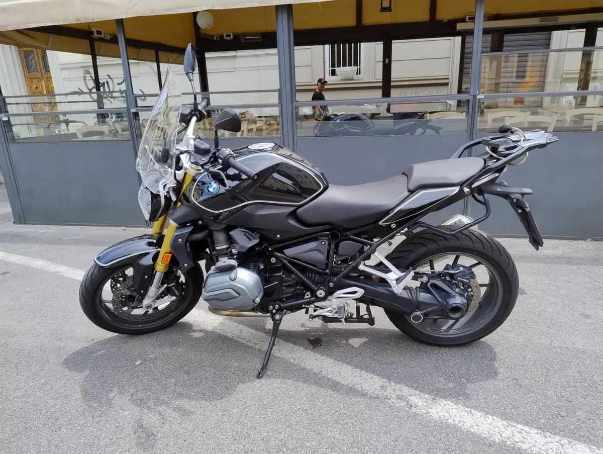 Bmw R 1200 R Black Edition (2017 - 18) (7)