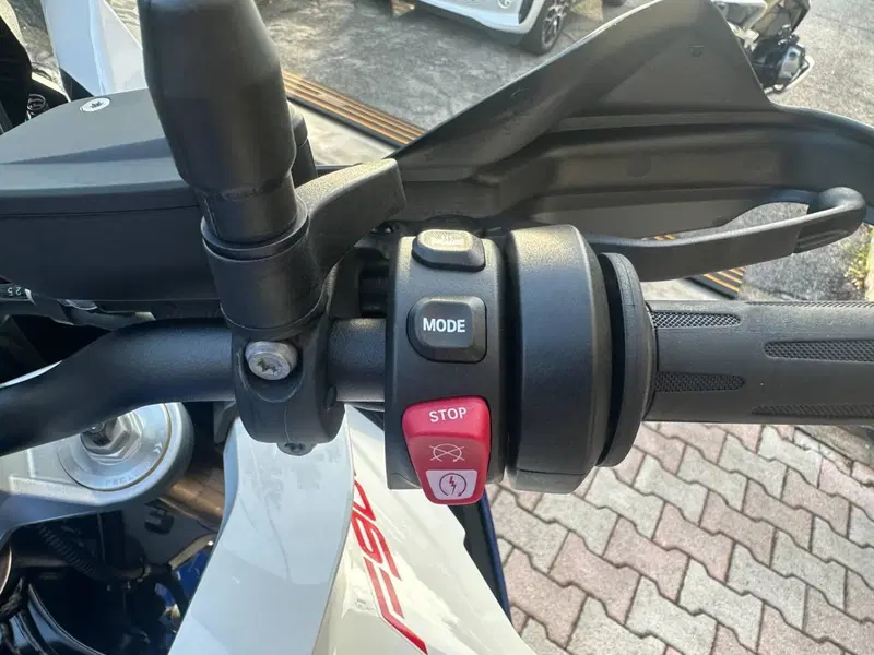 Bmw F 900 XR (2025 - 26) (9)