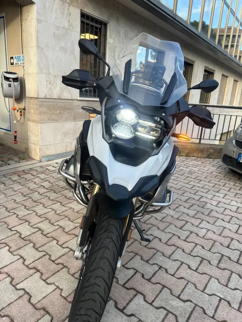 Bmw R 1250 GS (2021 - 24) (2)