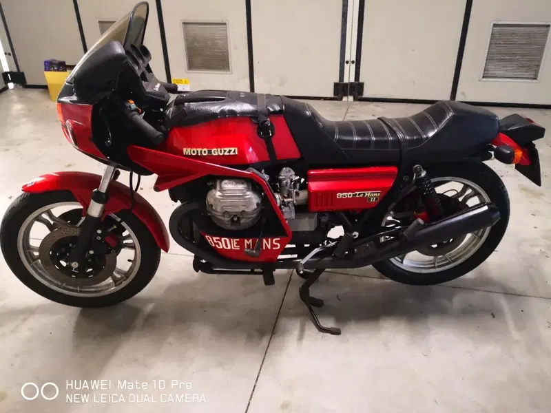Moto Guzzi 850 le mans 2