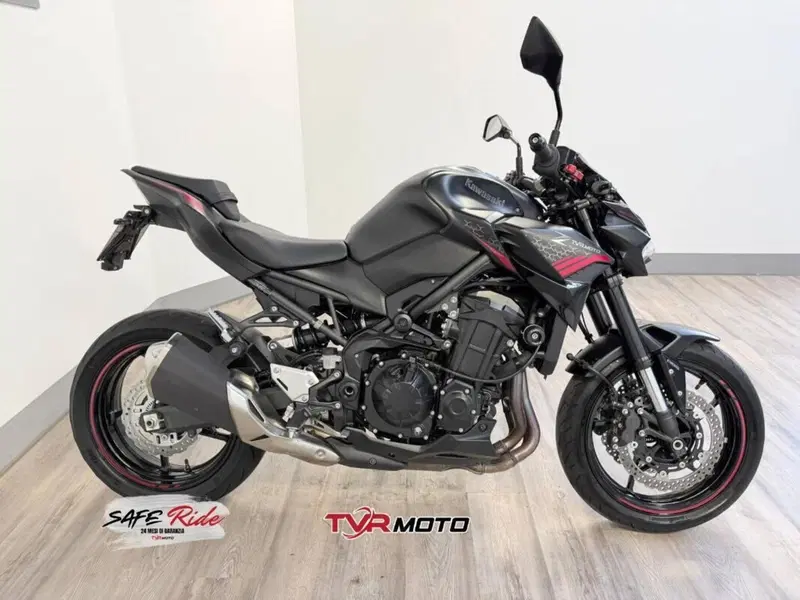 Kawasaki Z 900 (2020) (2)