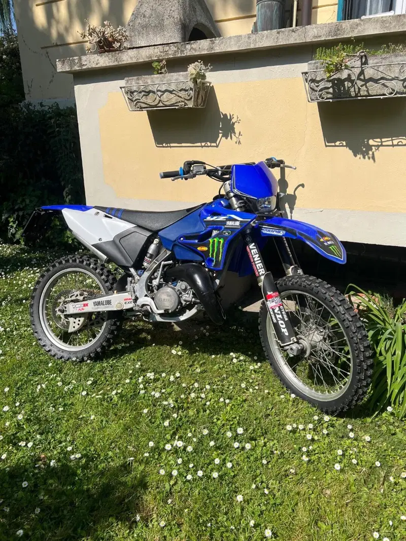 Yamaha YZ 125 (2006)