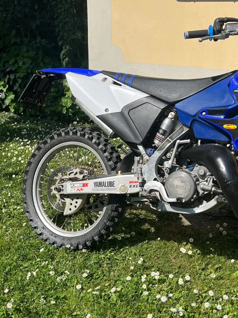 Yamaha YZ 125 (2006) (3)