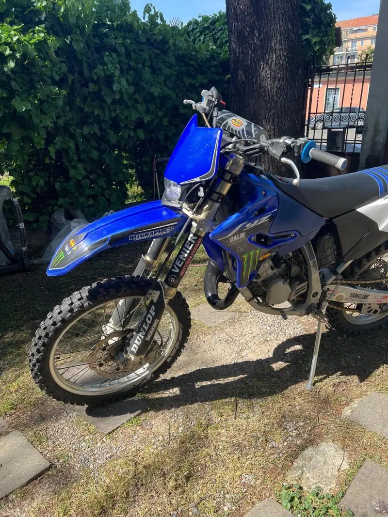 Yamaha YZ 125 (2006) (15)