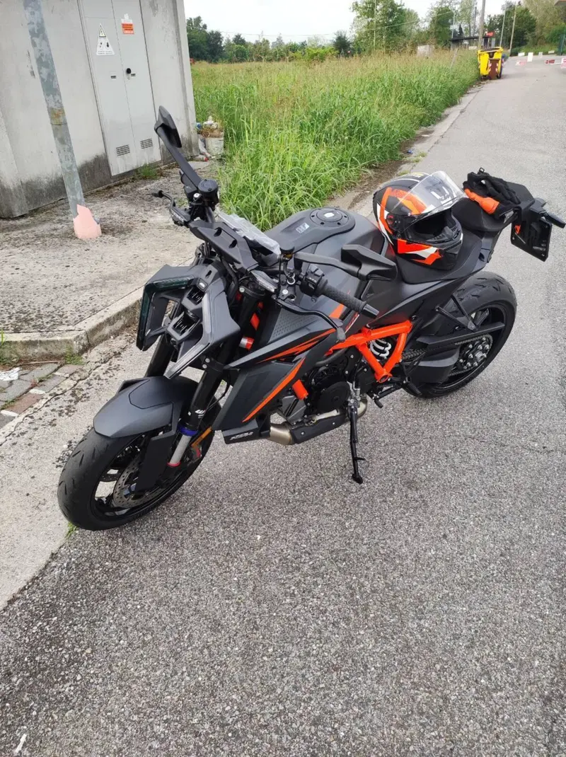 KTM 1390 Super Duke R EVO (2024 - 26) (18)