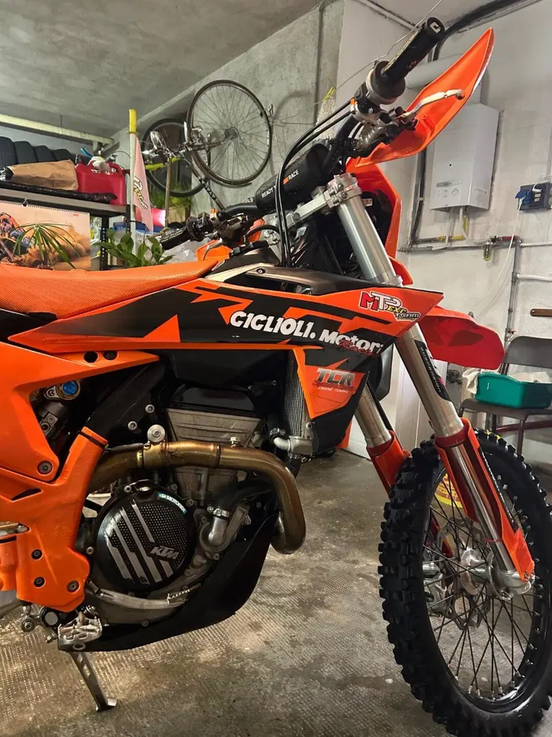 KTM 350 EXC-F (2024) (2)
