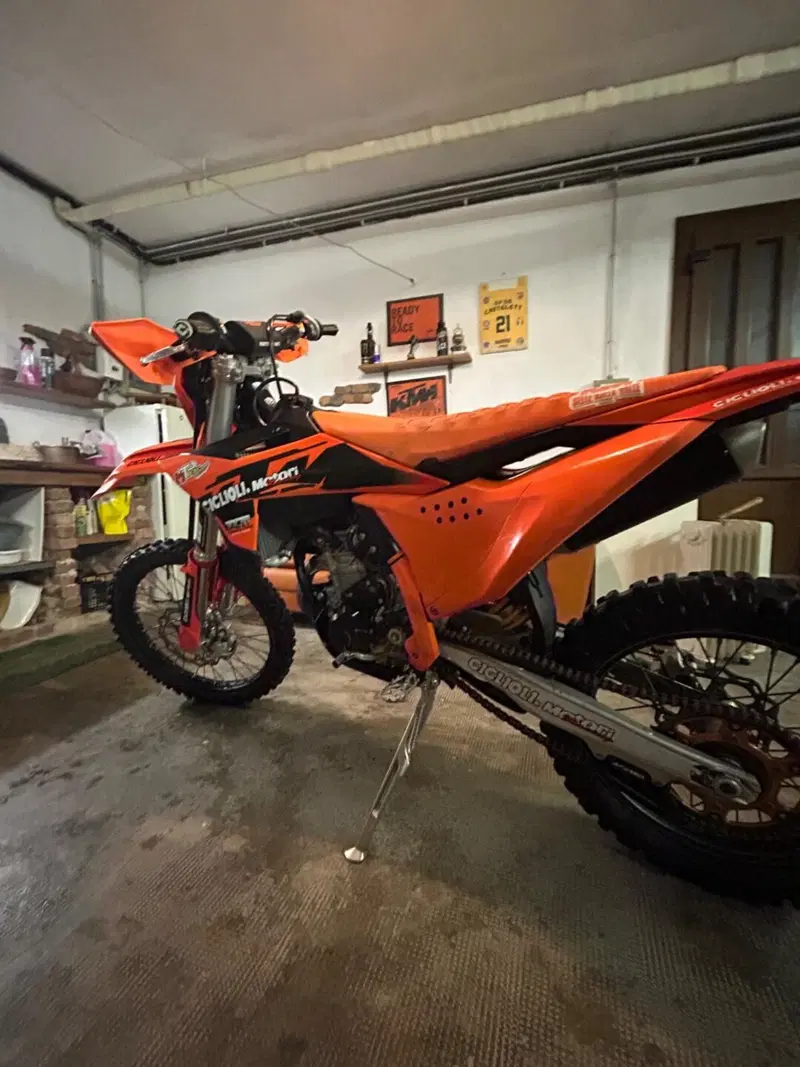 KTM 350 EXC-F (2024) (3)