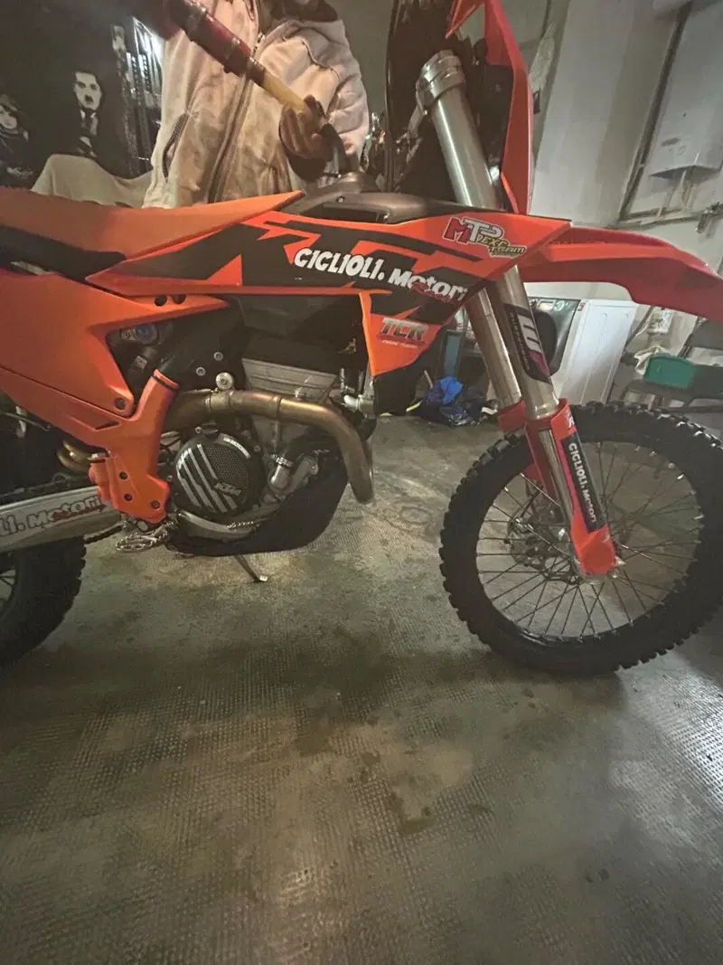 KTM 350 EXC-F (2024) (5)