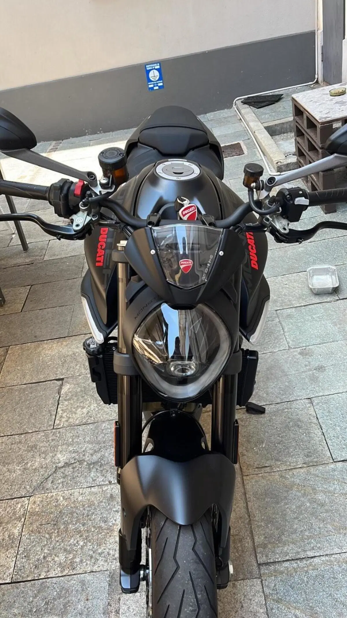 Ducati Monster 937 (2021 - 25) (3)