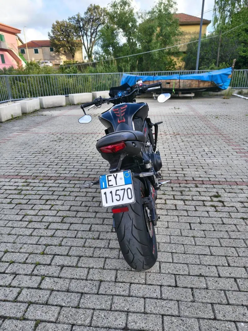 Yamaha MT-09 (2021 - 23) (2)