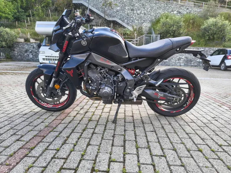 Yamaha MT-09 (2021 - 23) (3)