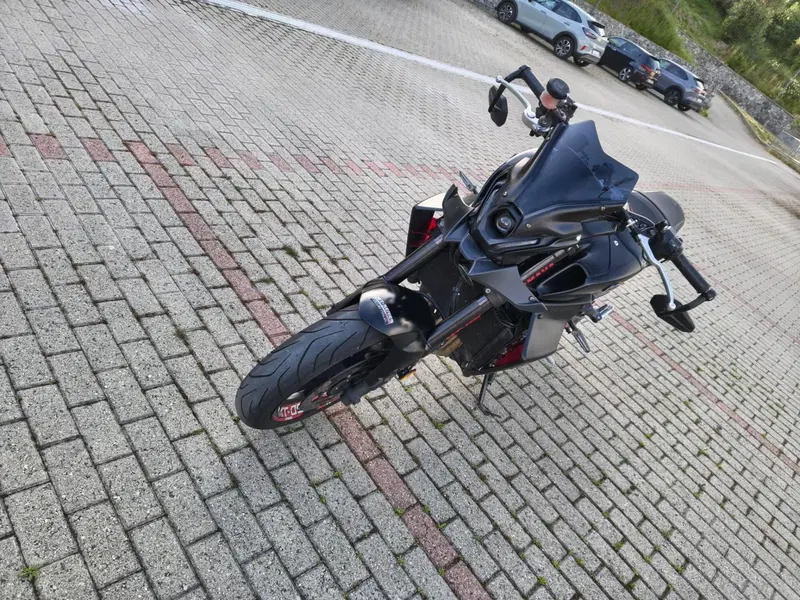Yamaha MT-09 (2021 - 23) (5)
