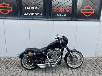 Harley-Davidson 883 (2008 - 09) - XL usata