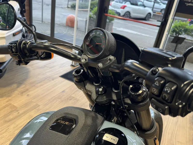 Harley-Davidson Low Rider S (2022 - 24) (3)