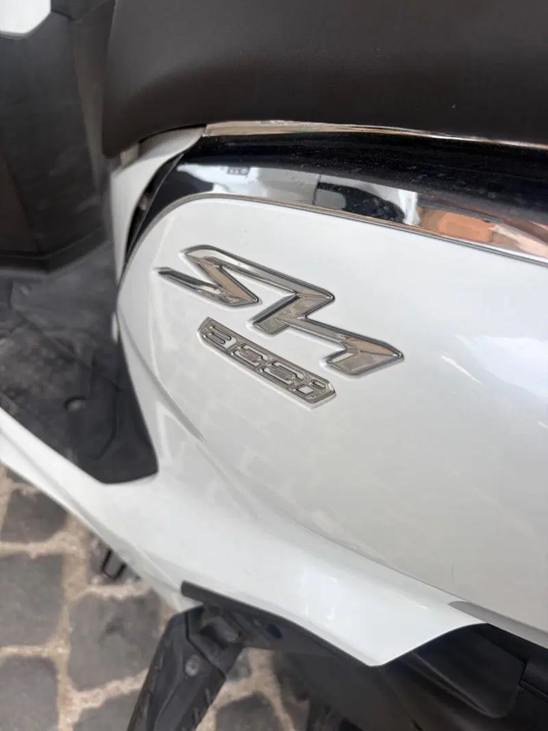 Honda SH 300 i ABS (2016 - 20) (6)