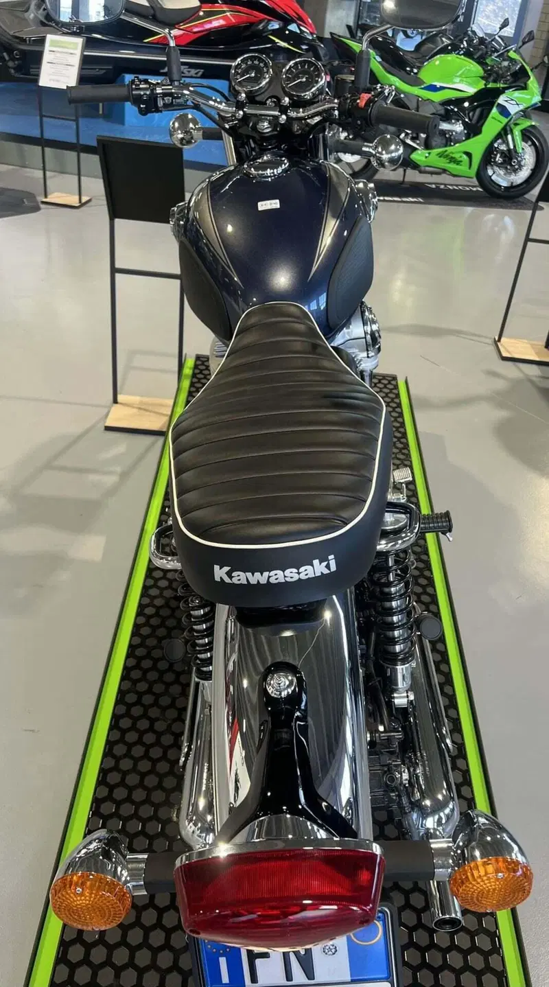 Kawasaki W 800 (2021 - 26) (4)
