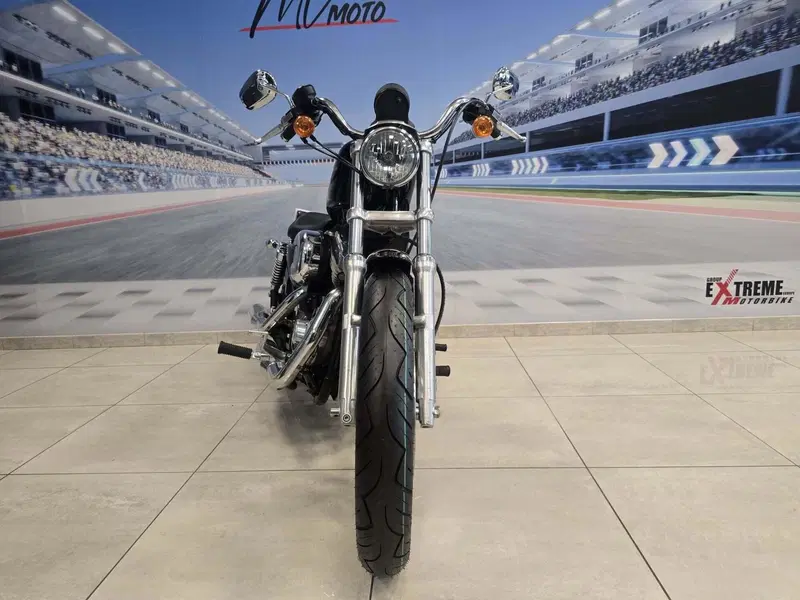 Harley-Davidson 883 Low (2006 - 07) - XL 883L (3)