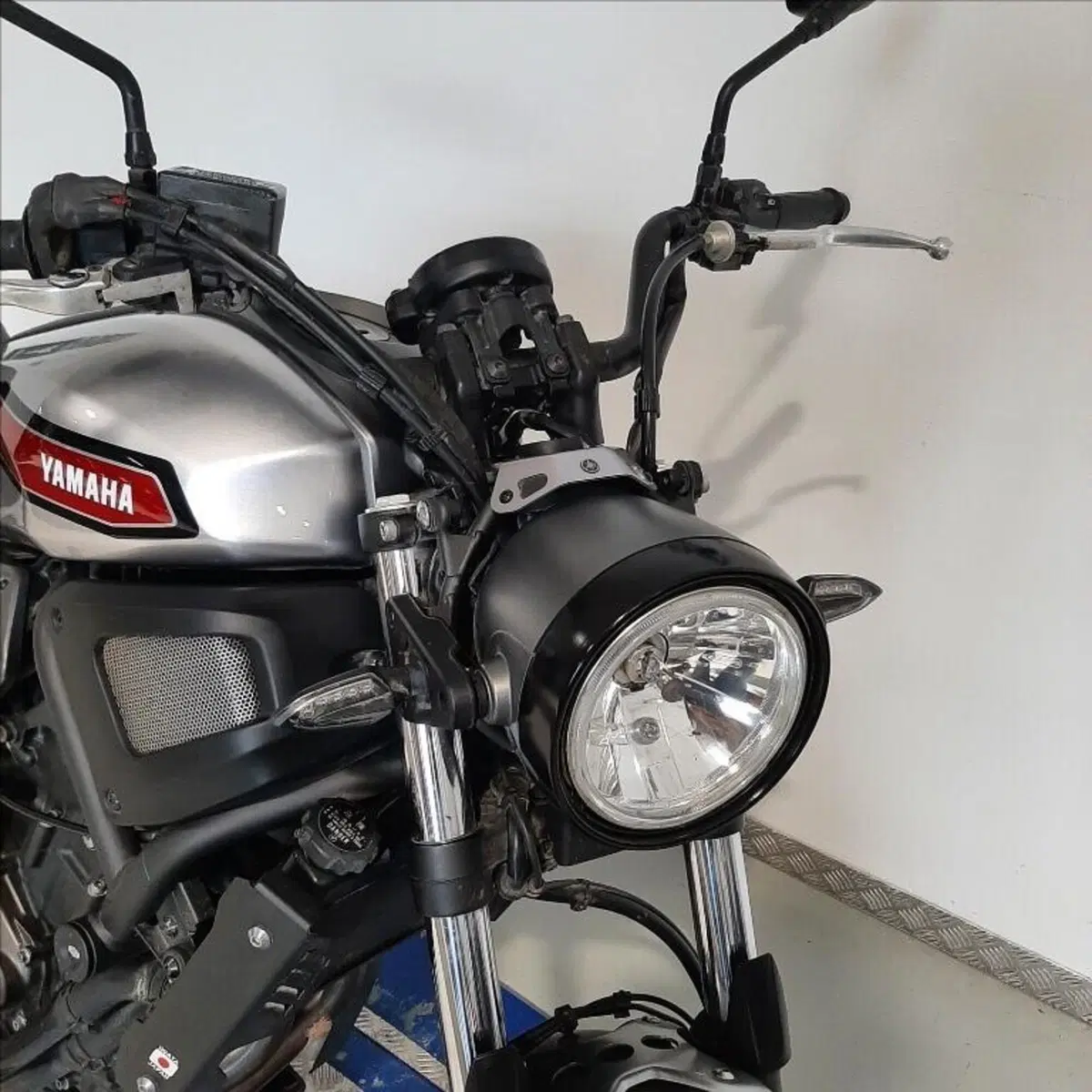 Yamaha XSR 700 ABS (2016 - 20) (4)