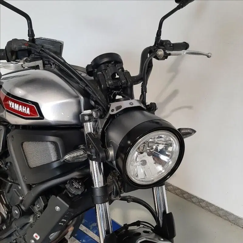Yamaha XSR 700 ABS (2016 - 20) (4)