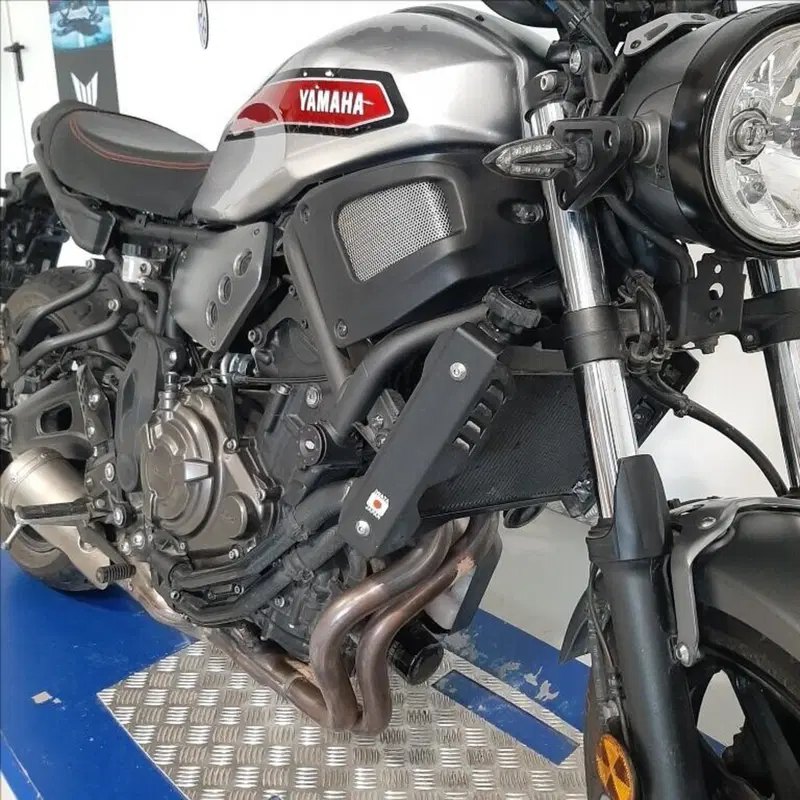 Yamaha XSR 700 ABS (2016 - 20) (5)