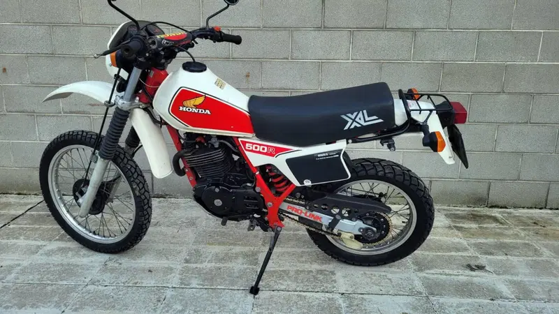 Honda XL500R (5)