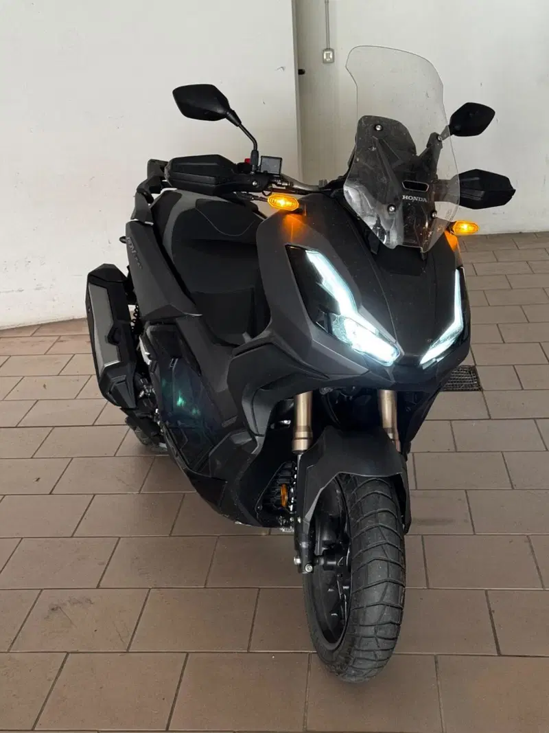 Honda ADV 350 (2022 - 24) (2)