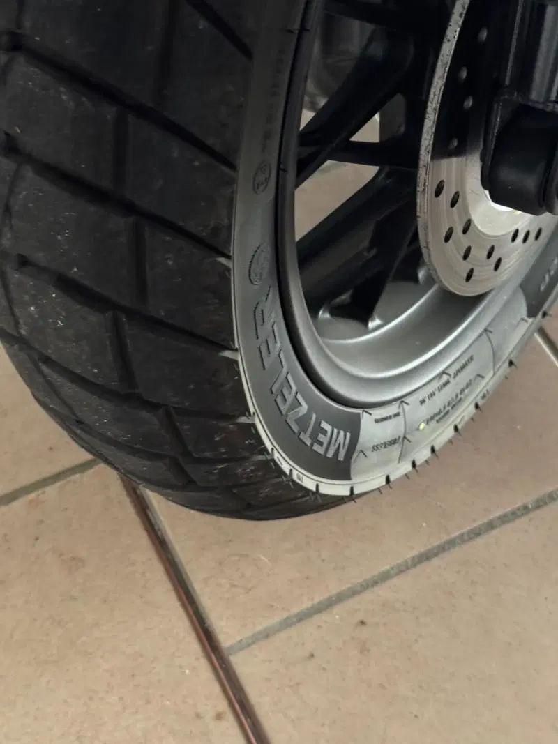 Honda ADV 350 (2022 - 24) (7)