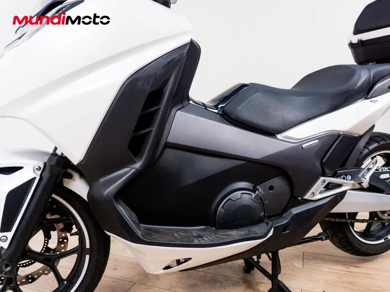 Honda Integra 750 DCT ABS (2014 - 15) (6)